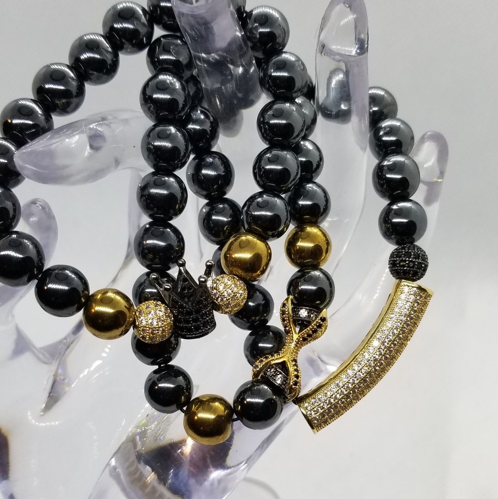 S.L.A.E. Arm candy